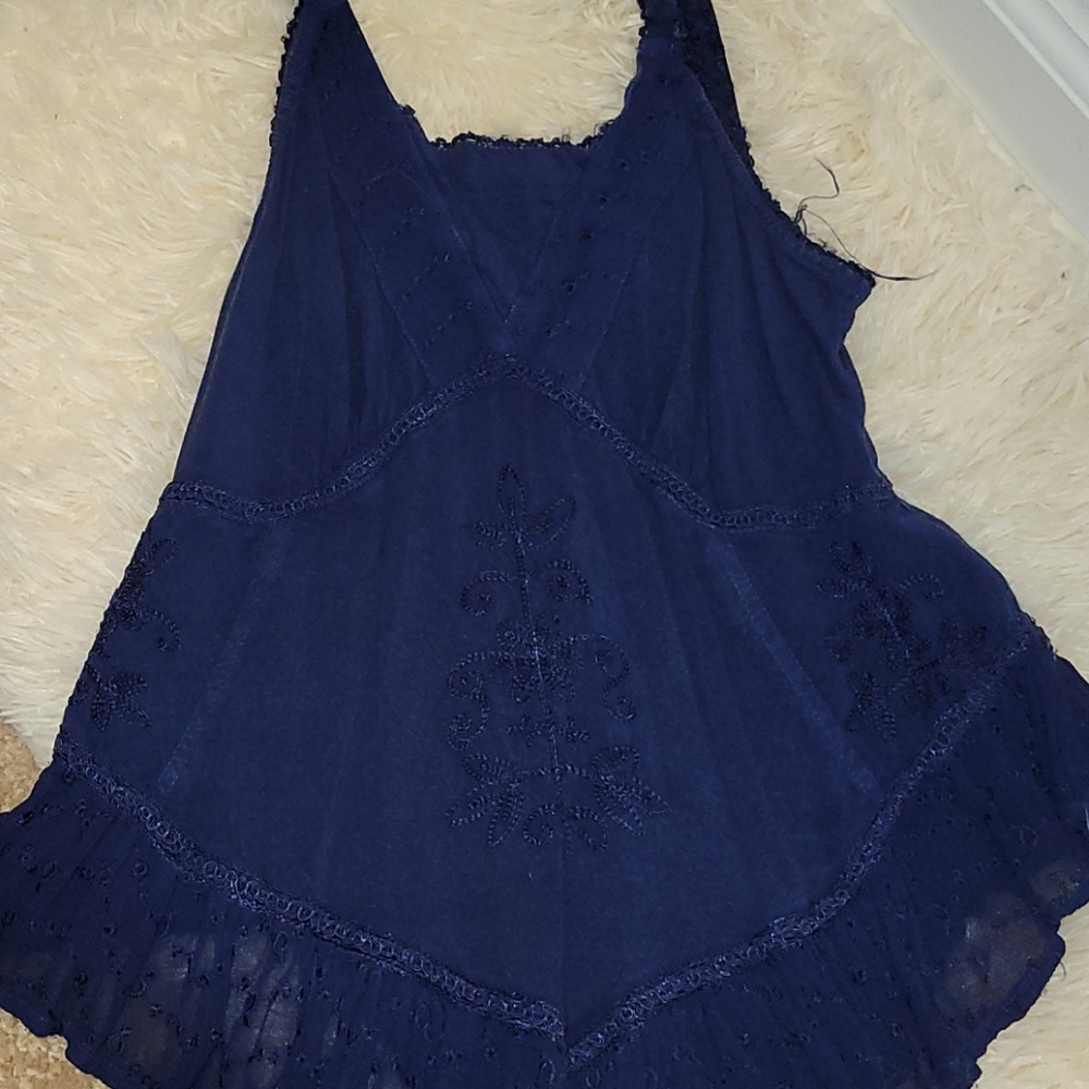 TANK TOPS/CROP